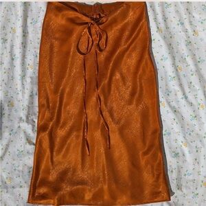 Urban Outfitters midi skirt 🧡